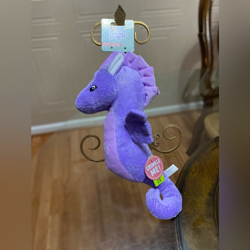 Snug Arooz Seahorse Dog Toy With Squeaker 14”.